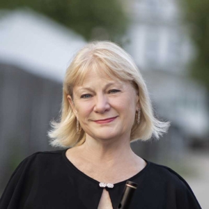 Laura MacKenzie - Wooden Flutes Whistles Concertina Bagpipes